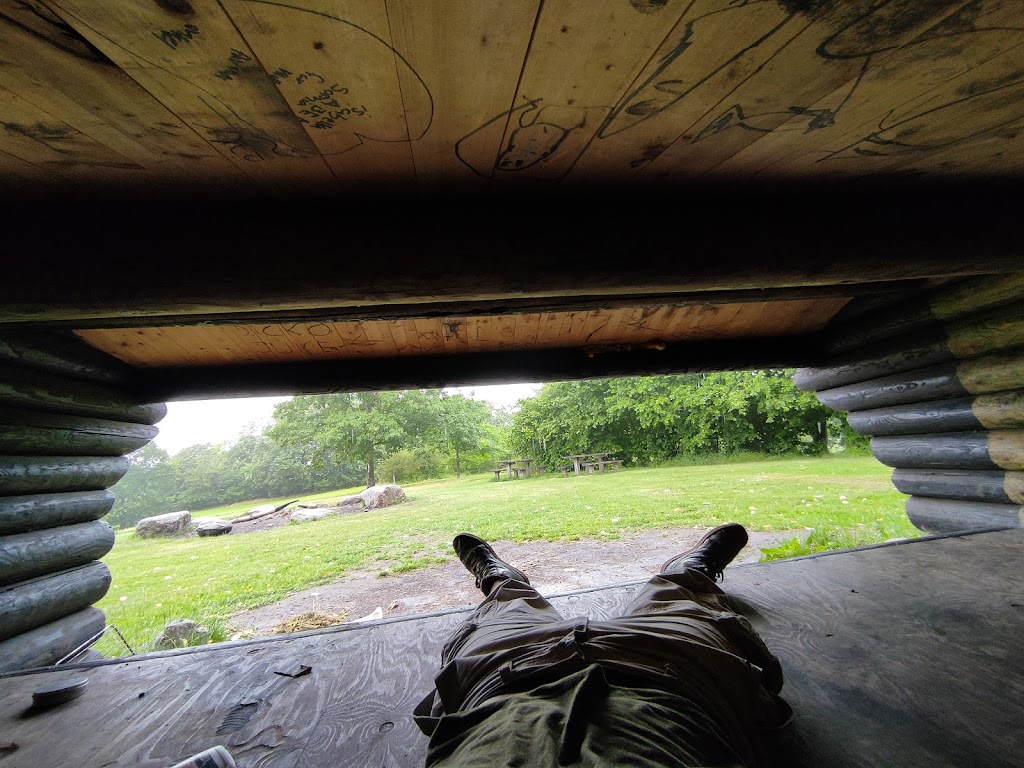 traebanken-shelter-og-balplads-0.jpeg