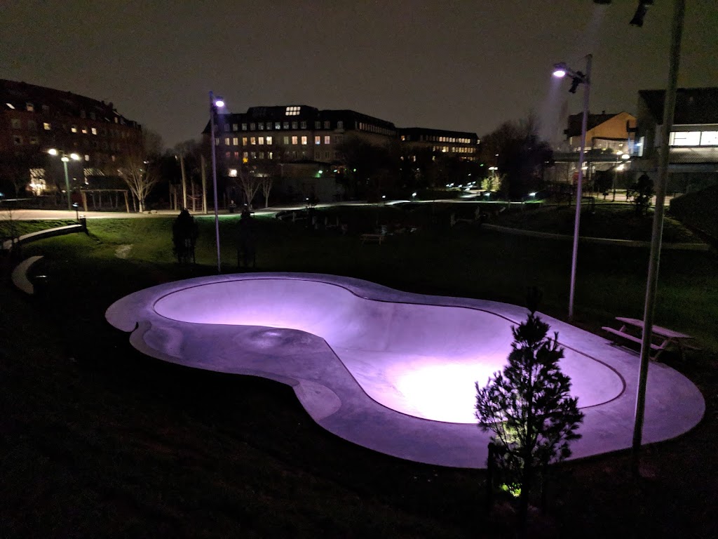 mini-skate-bowl-15.jpeg