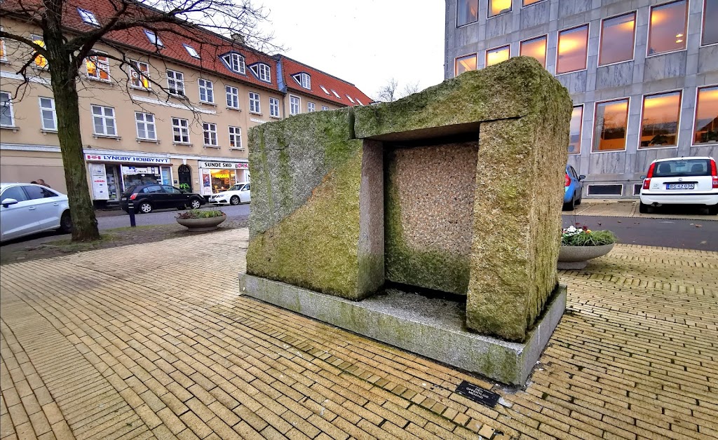 den-offentlige-mening-af-jorgen-hagen-sorensen-0.jpeg