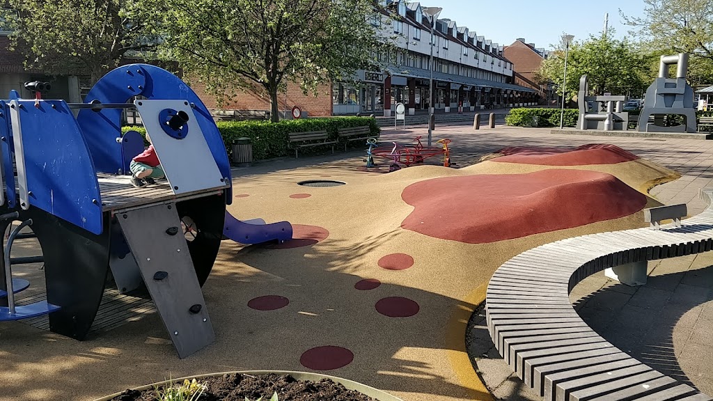 vaerlose-city-center-playground-1.jpeg