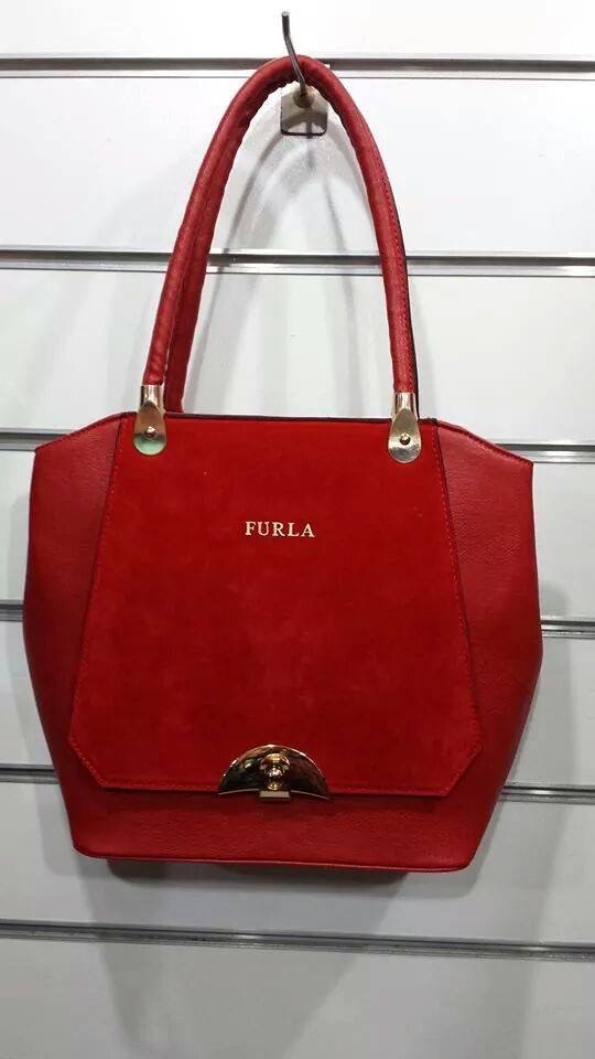 furla-corner-0.jpeg