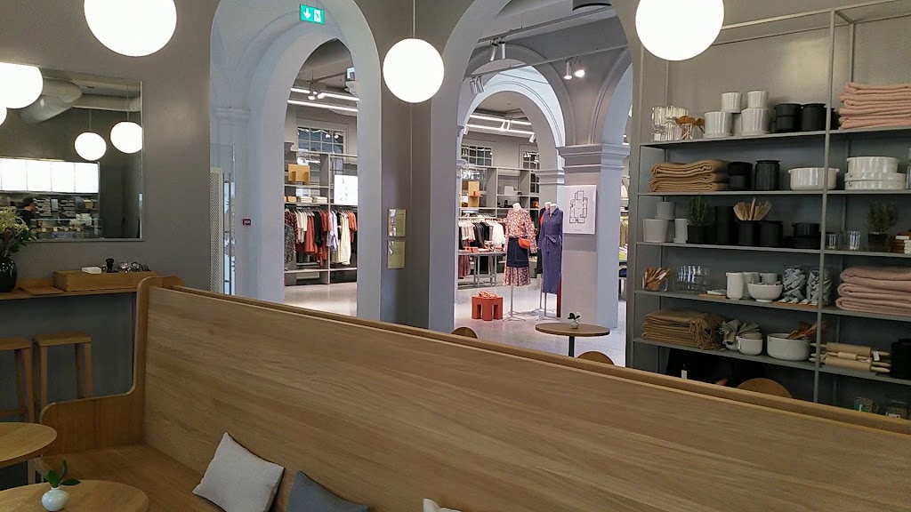 arket-store-16.jpeg