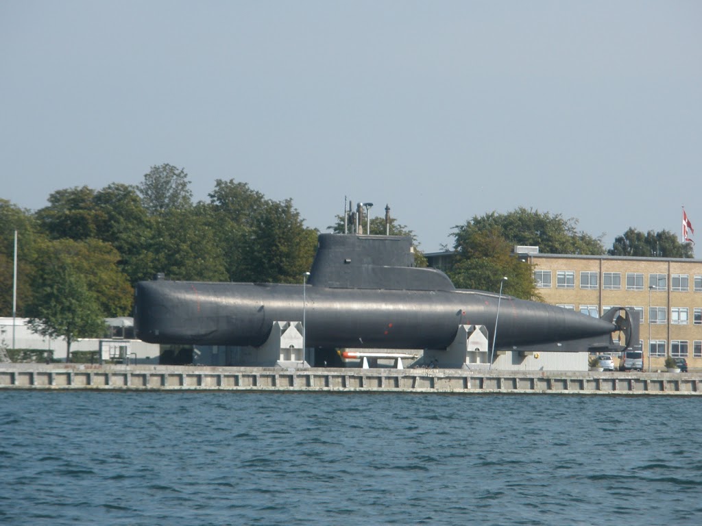 saelen-submarine-0.jpeg