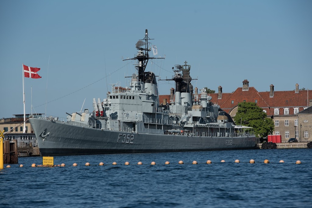 saelen-submarine-1.jpeg