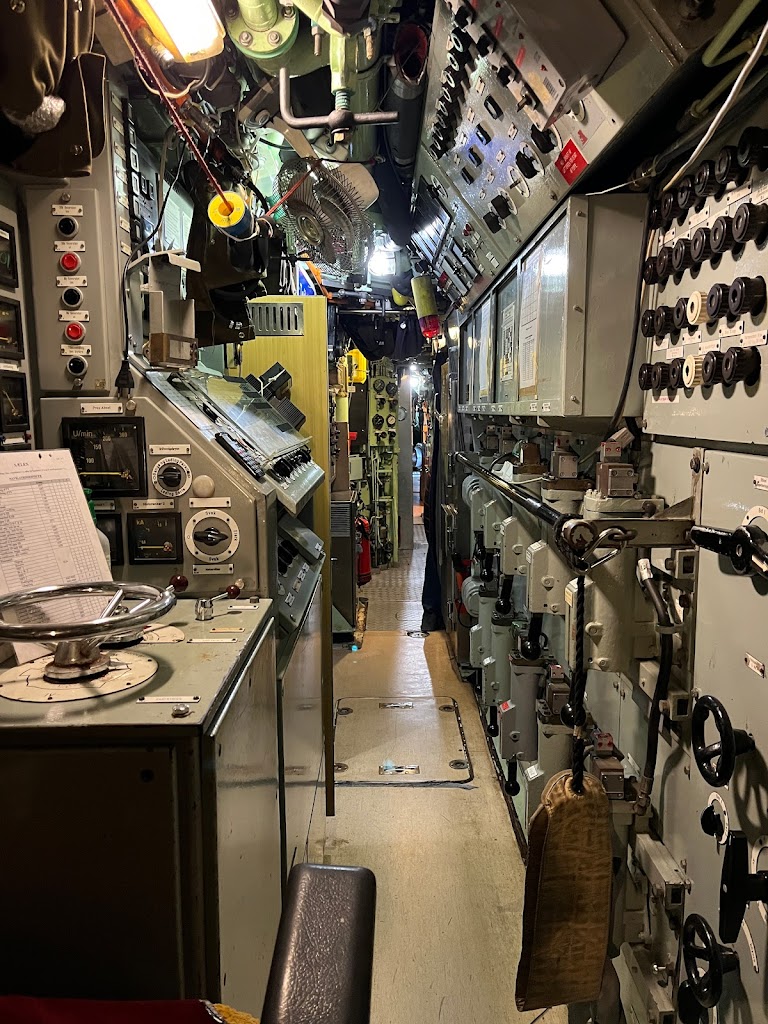 saelen-submarine-3.jpeg
