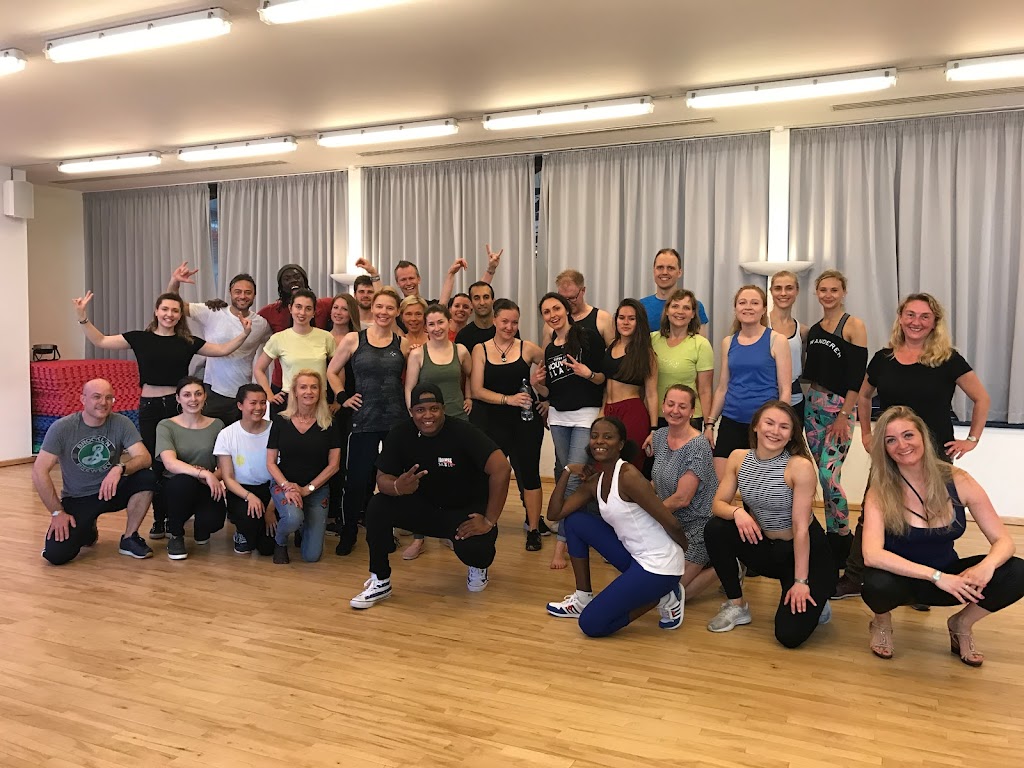 cuban-dance-school-event-13.jpeg