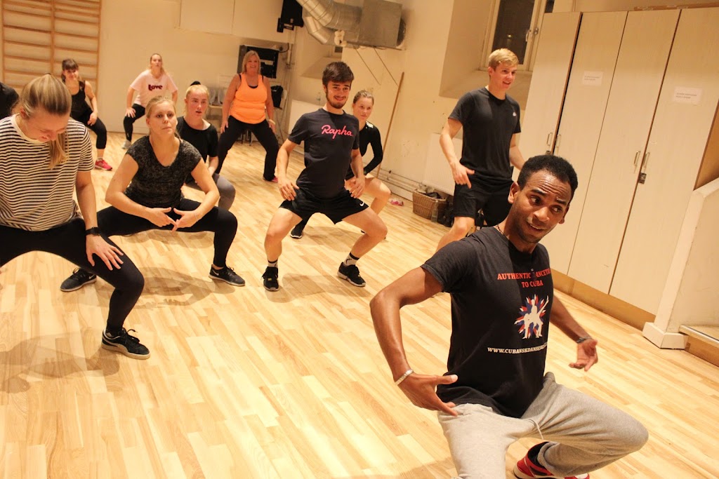 cuban-dance-school-event-16.jpeg