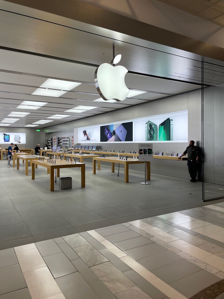 apple-vala-centrum-6.jpeg
