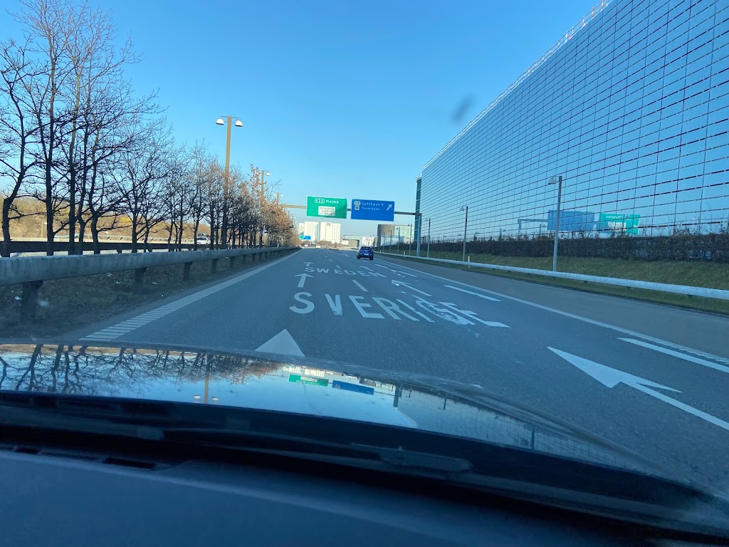 avis-car-rental-copenhagen-airport-17.jpeg