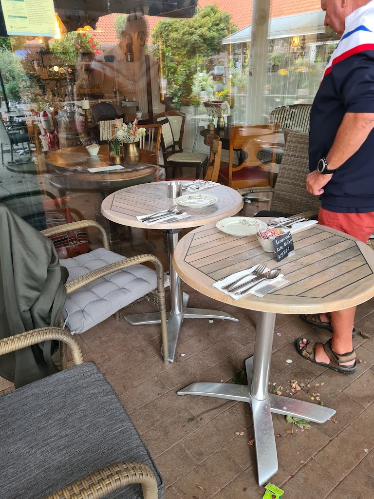 cafe-kaffeblomst-8.jpeg