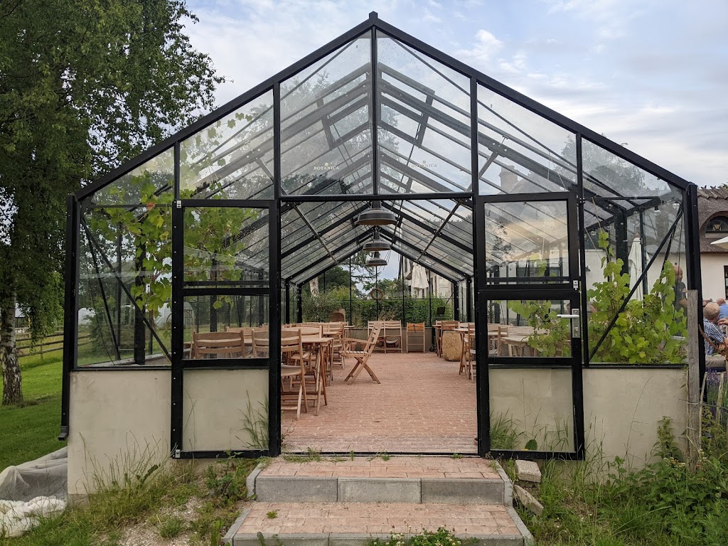 rabarbergarden-5.jpeg
