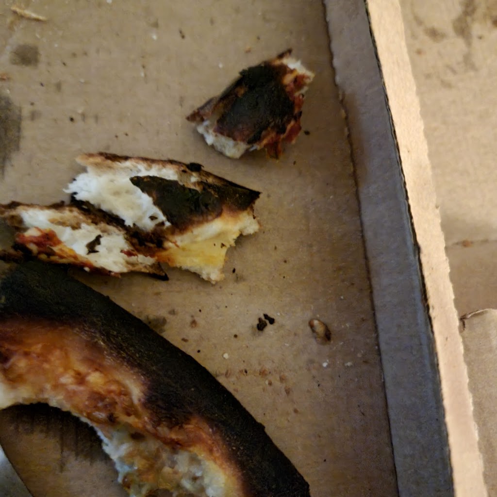 sondergards-park-pizza-grill-6.jpeg