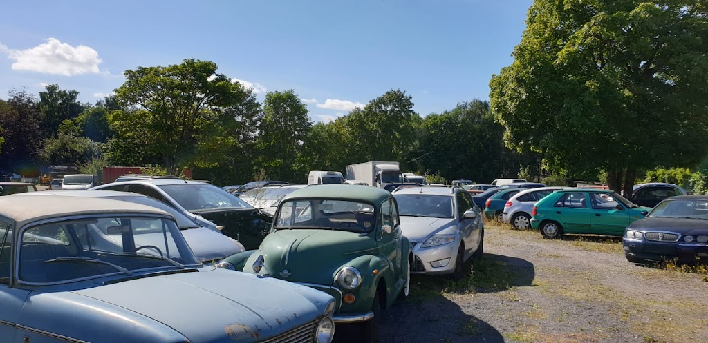 le-petit-garage-0.jpeg
