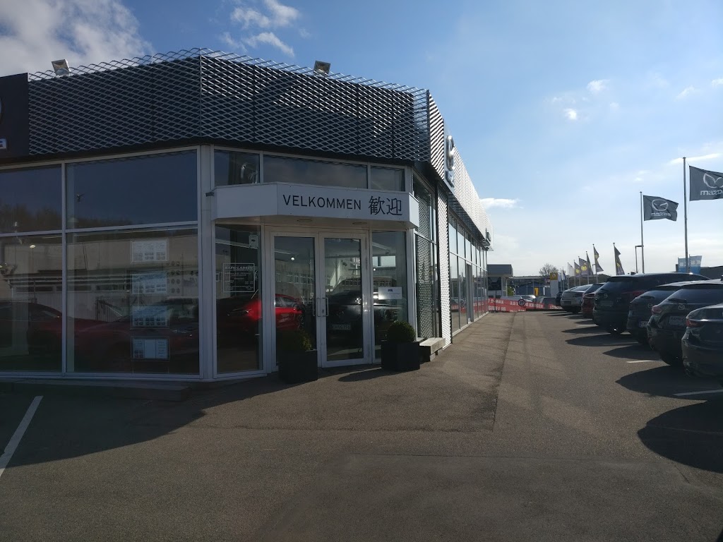 mazda-subaru-isuzu-rafn-larsen-automobiler-13.jpeg