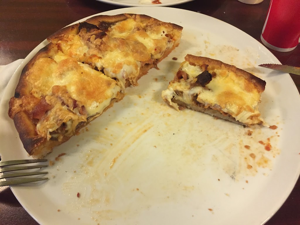 milan-pizzaria-1.jpeg
