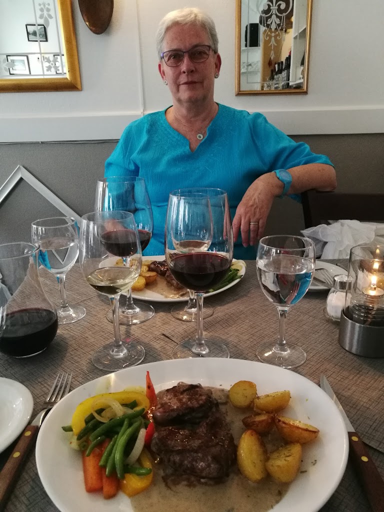 ristorante-avanti-8.jpeg