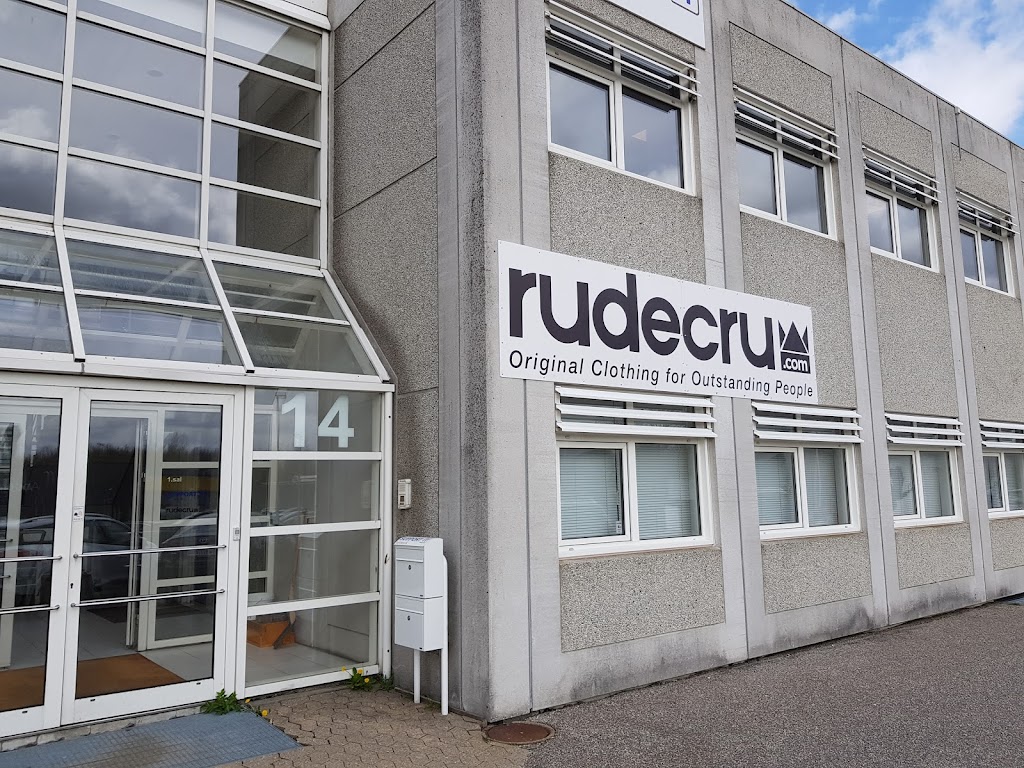 rudecru-5.jpeg
