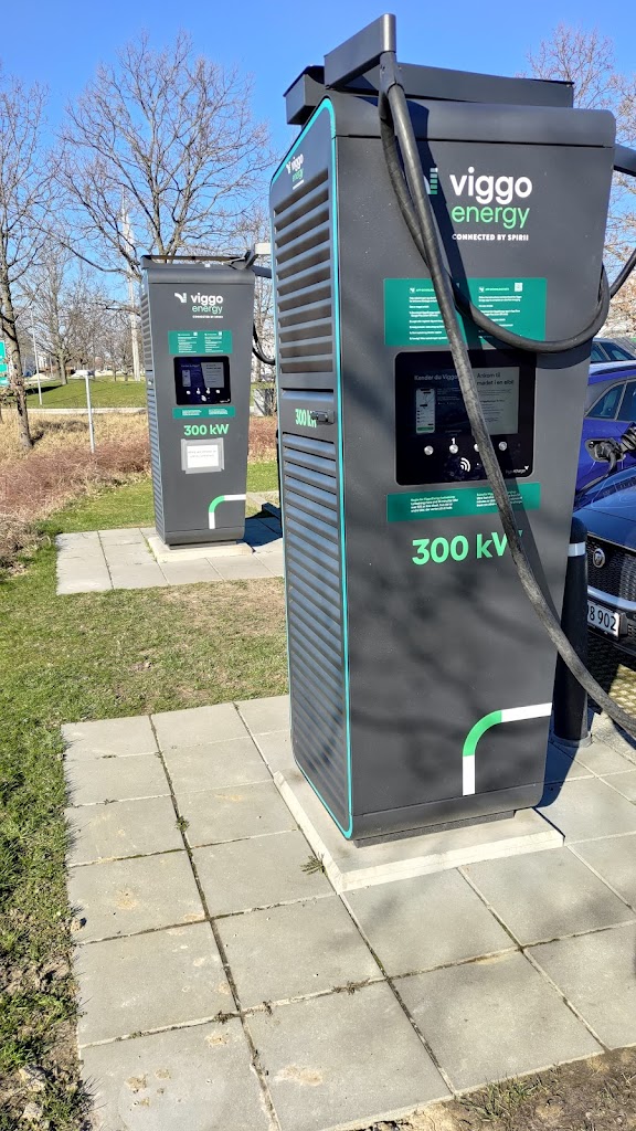 stella-energy-charging-station-2.jpeg