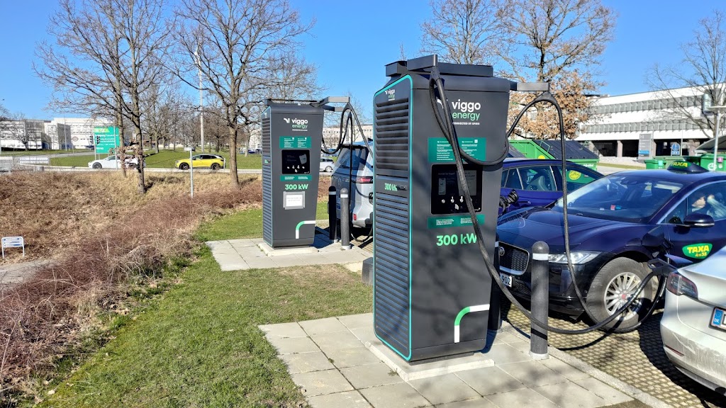 stella-energy-charging-station-3.jpeg
