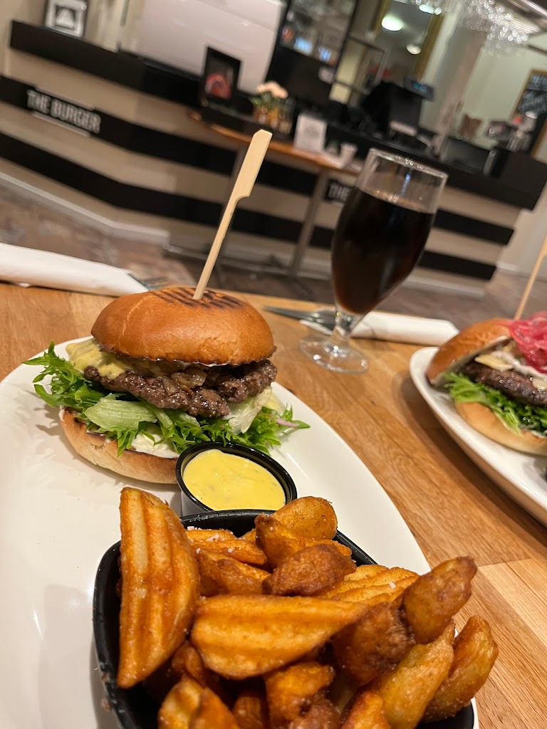 the-burger-ballerup-2.jpeg