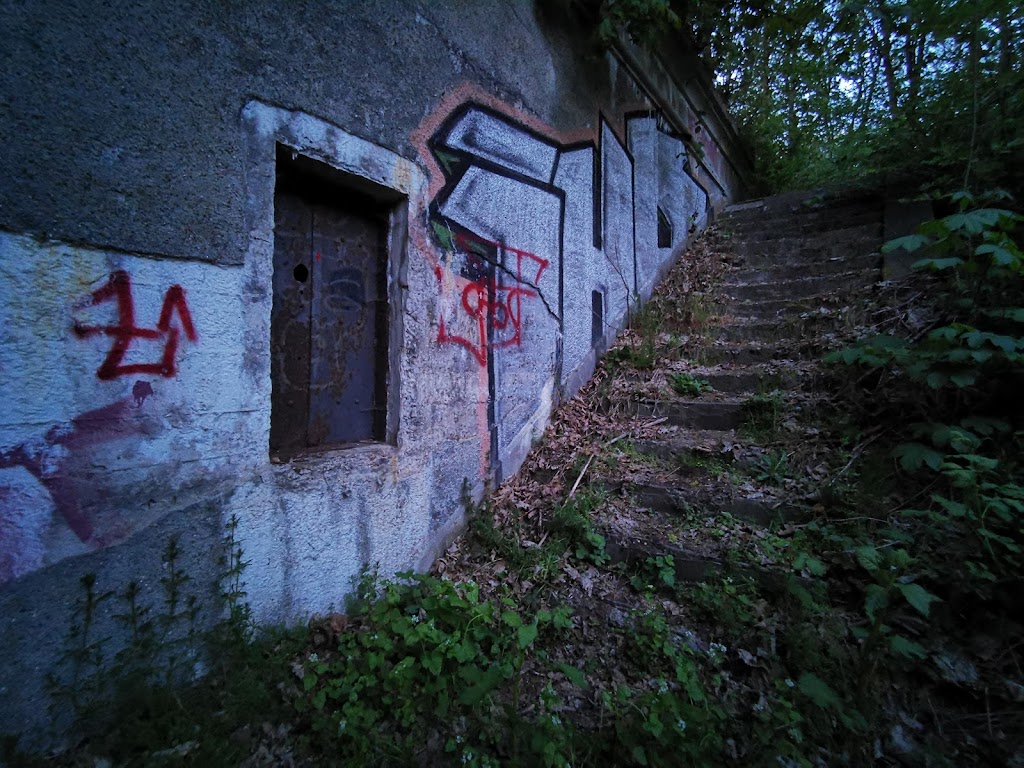 gevaerkaponiere-vii-viii-vestvolden-2.jpeg