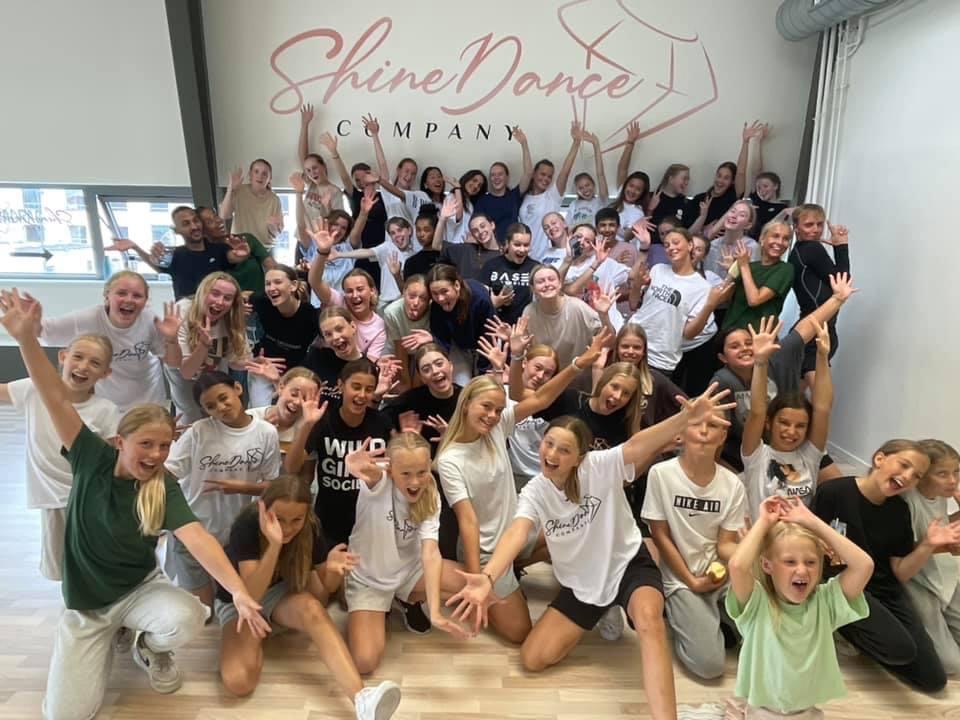 shinedancecompany-brondby-0.jpeg