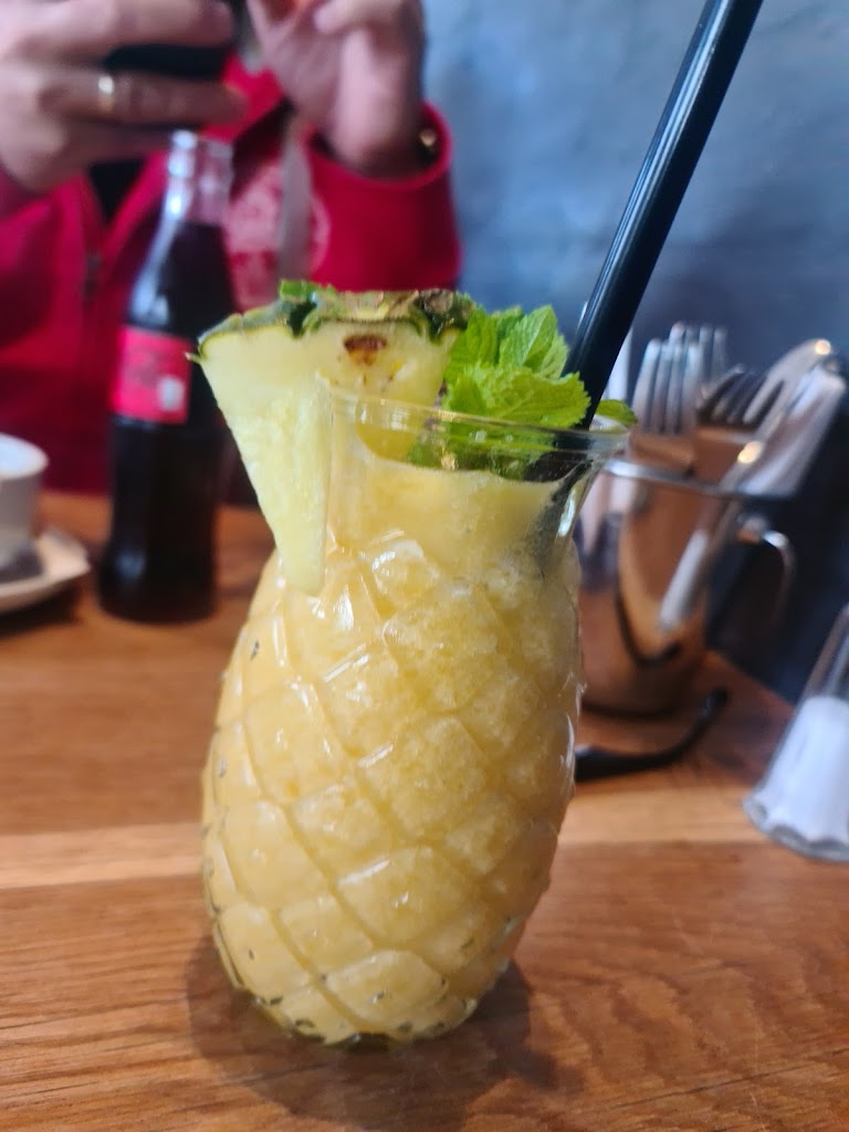 kongedybet-brunch-and-dinner-12.jpeg