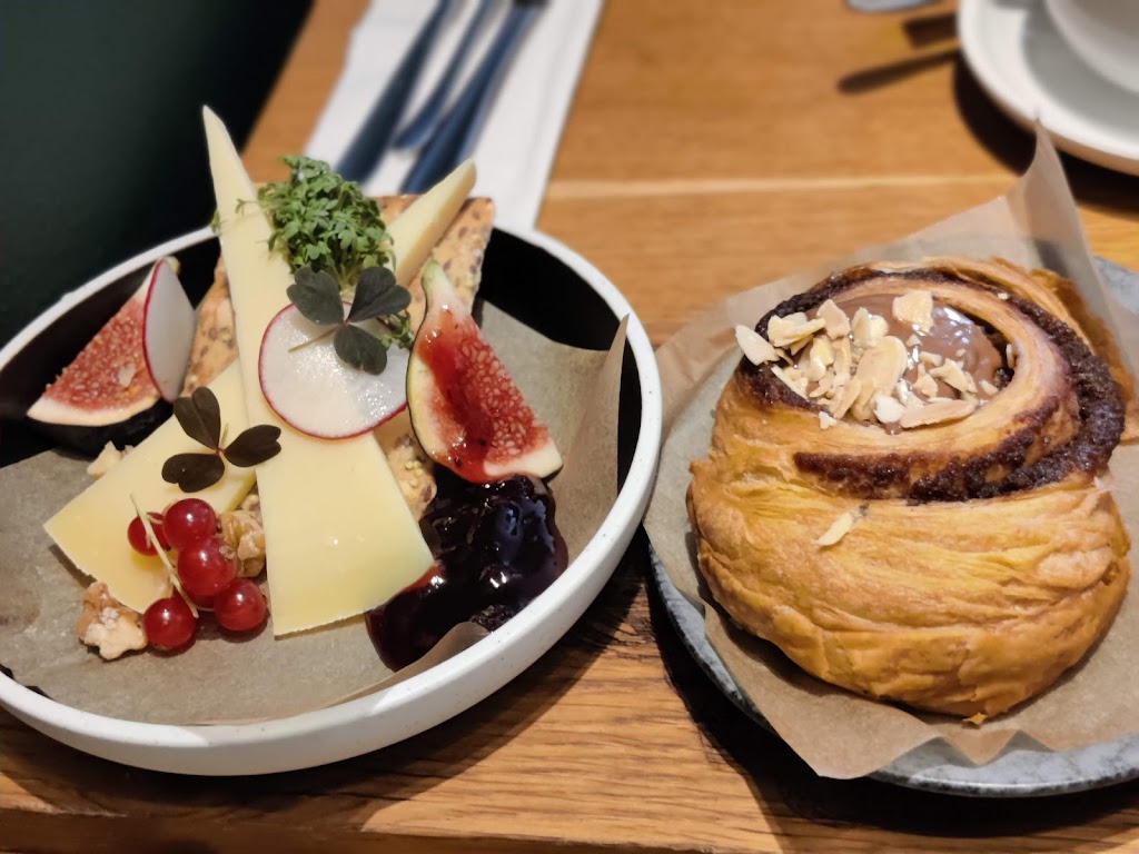 kongedybet-brunch-and-dinner-17.jpeg