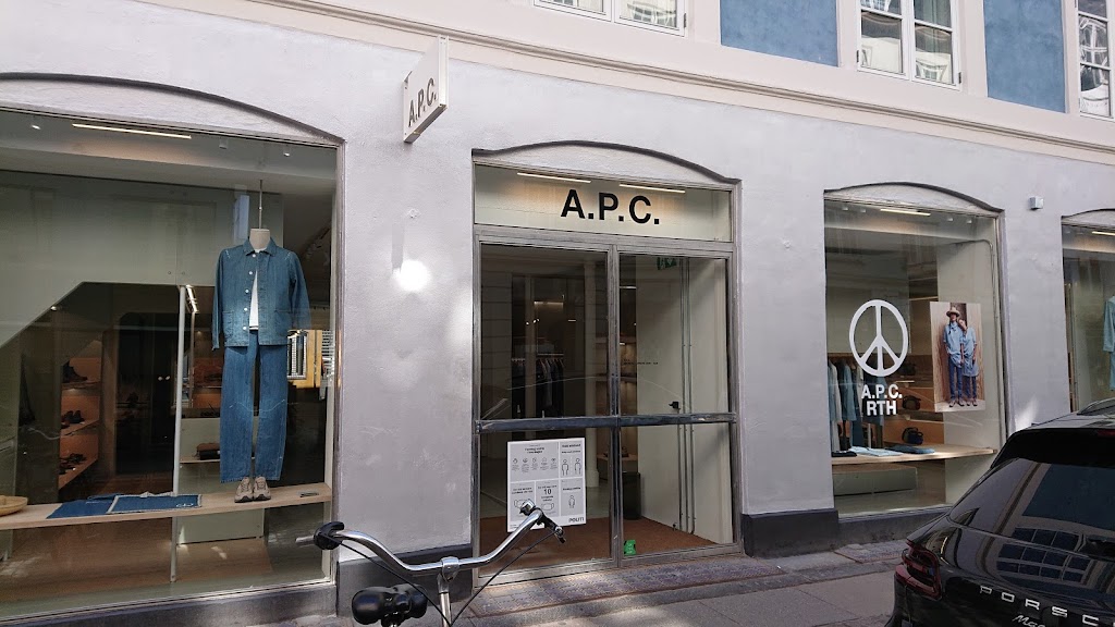 a-p-c-10.jpeg