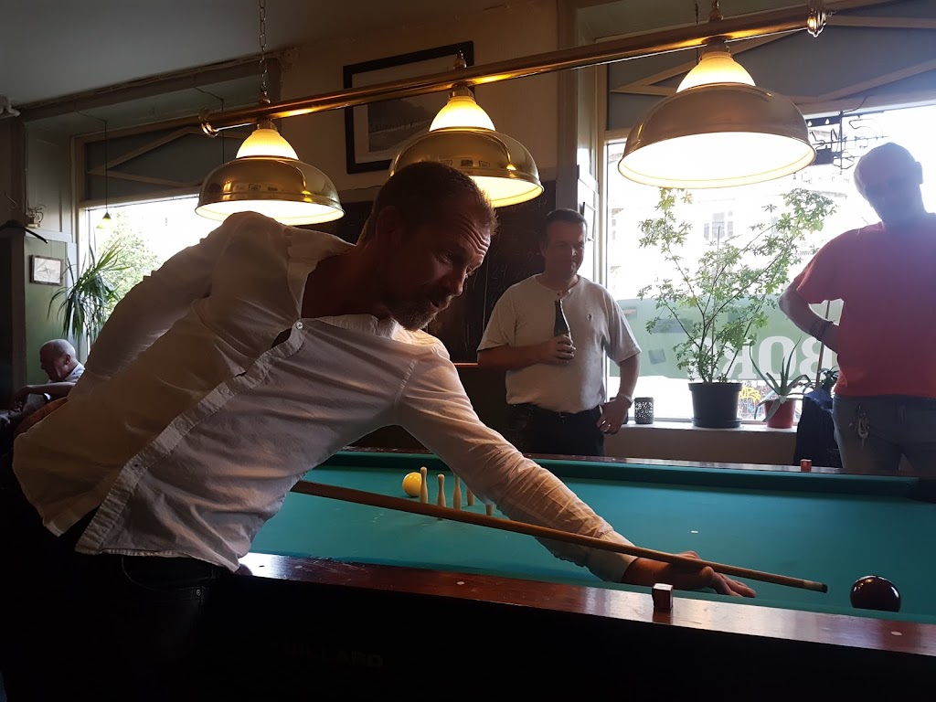 bar-42-10.jpeg