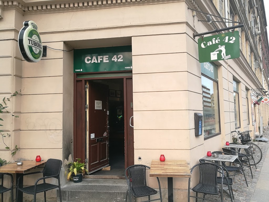 bar-42-15.jpeg