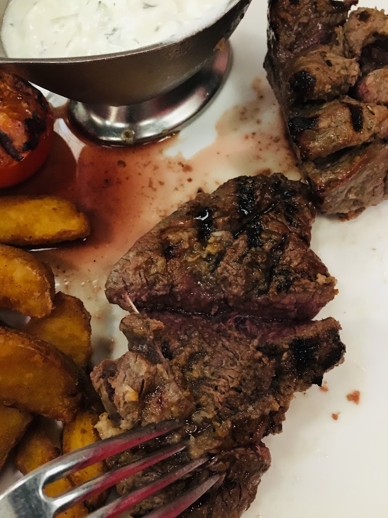 bofhus-steakhouse-11.jpeg