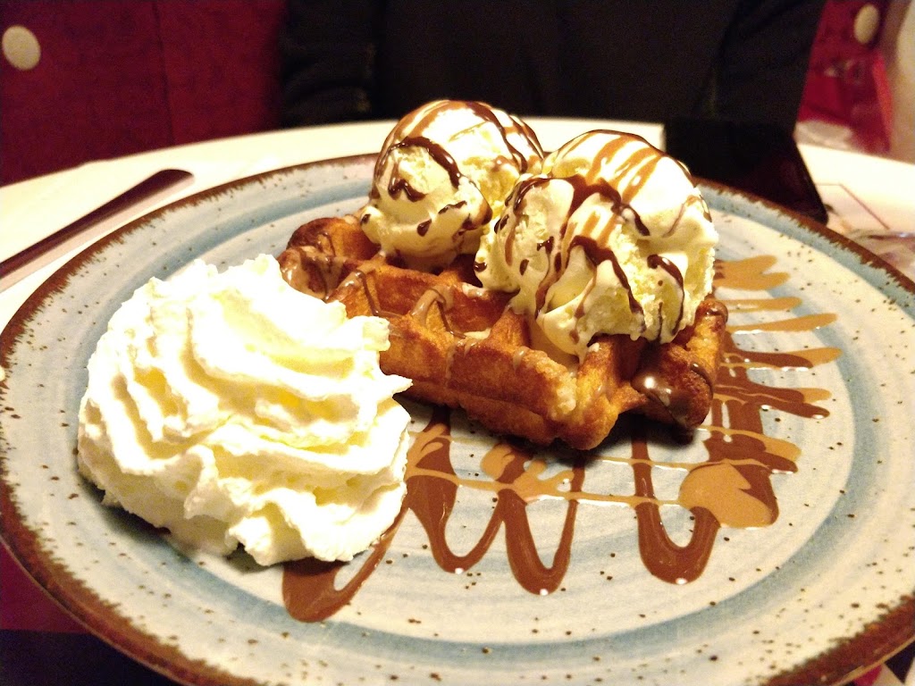 cafe-emil-12.jpeg