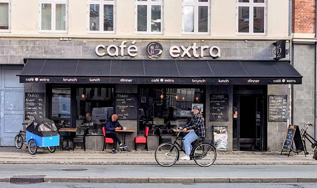 cafe-extra-4.jpeg