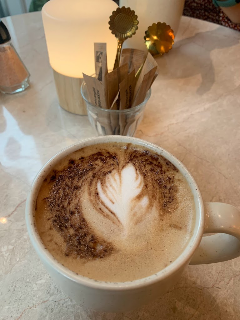 cafe-feel-good-and-eatery-11.jpeg