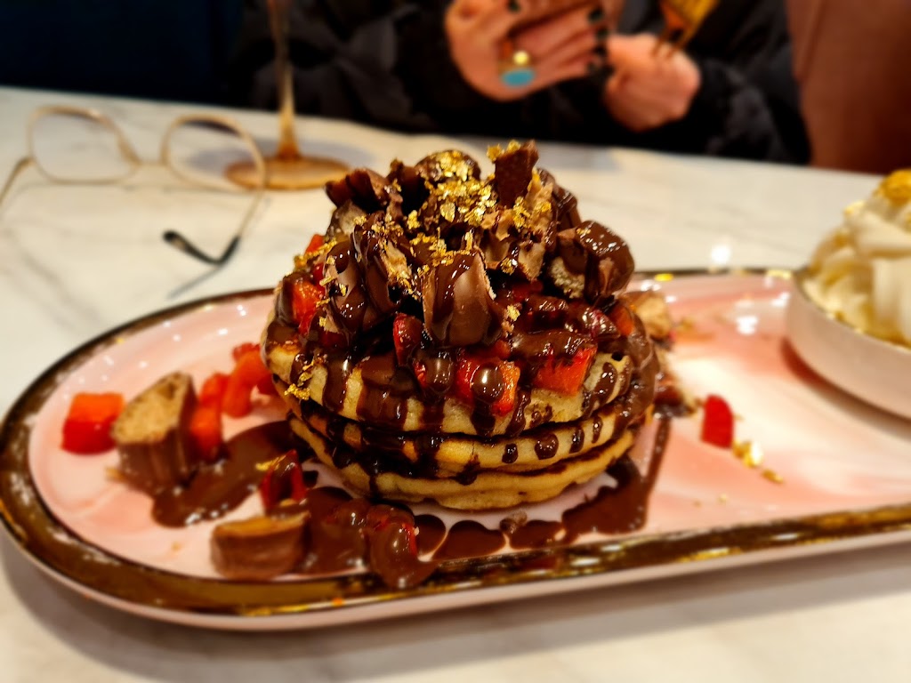 cafe-la-vie-0.jpeg