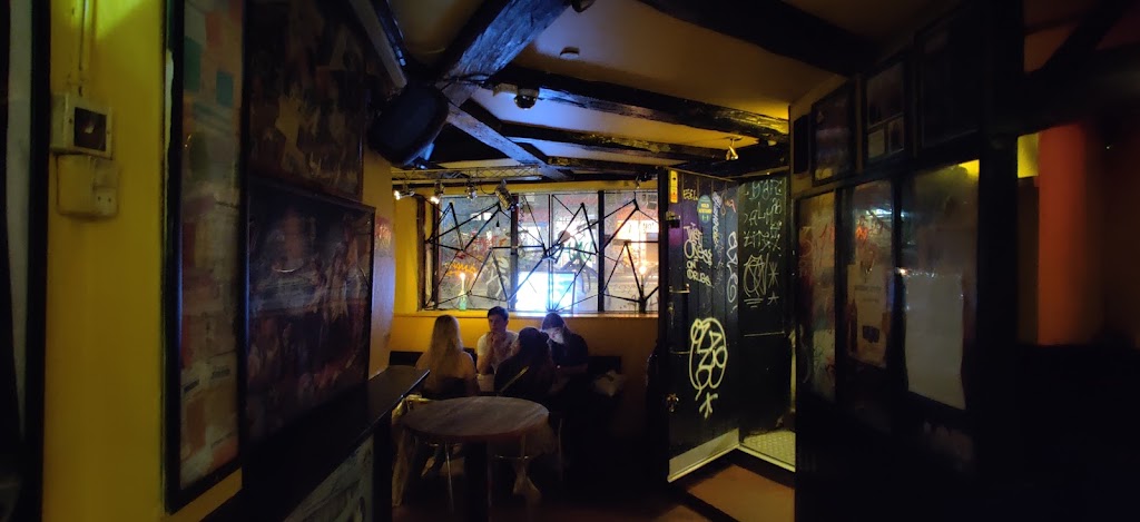 cafe-understellet-16.jpeg