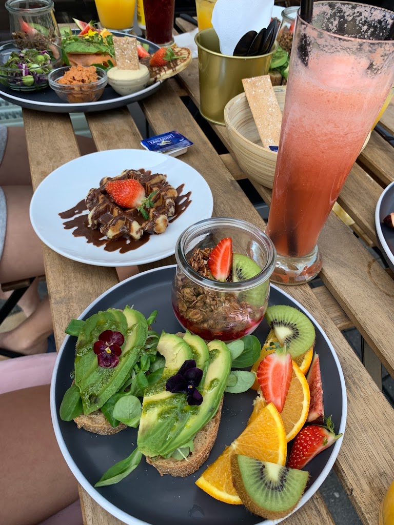 cafe-vie-12.jpeg