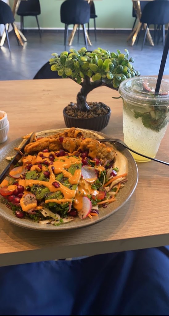 cafe-vie-4.jpeg