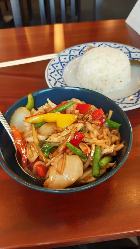 chawalas-thai-take-away-restaurant-11.jpeg