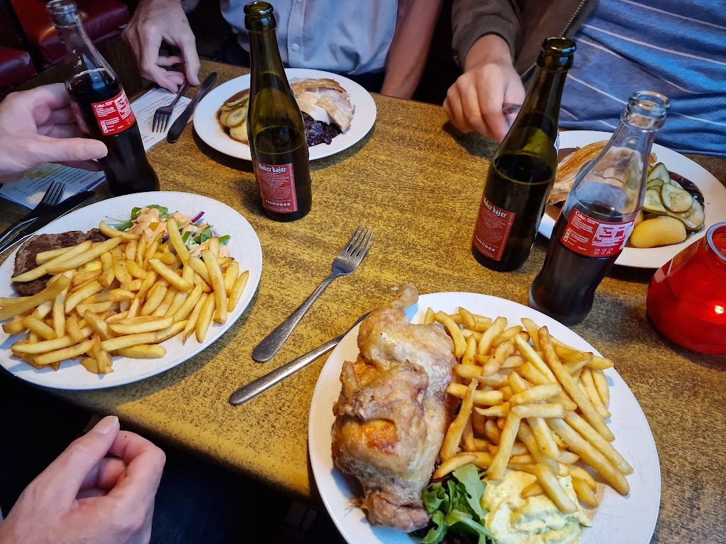 chicky-grill-bar-13.jpeg