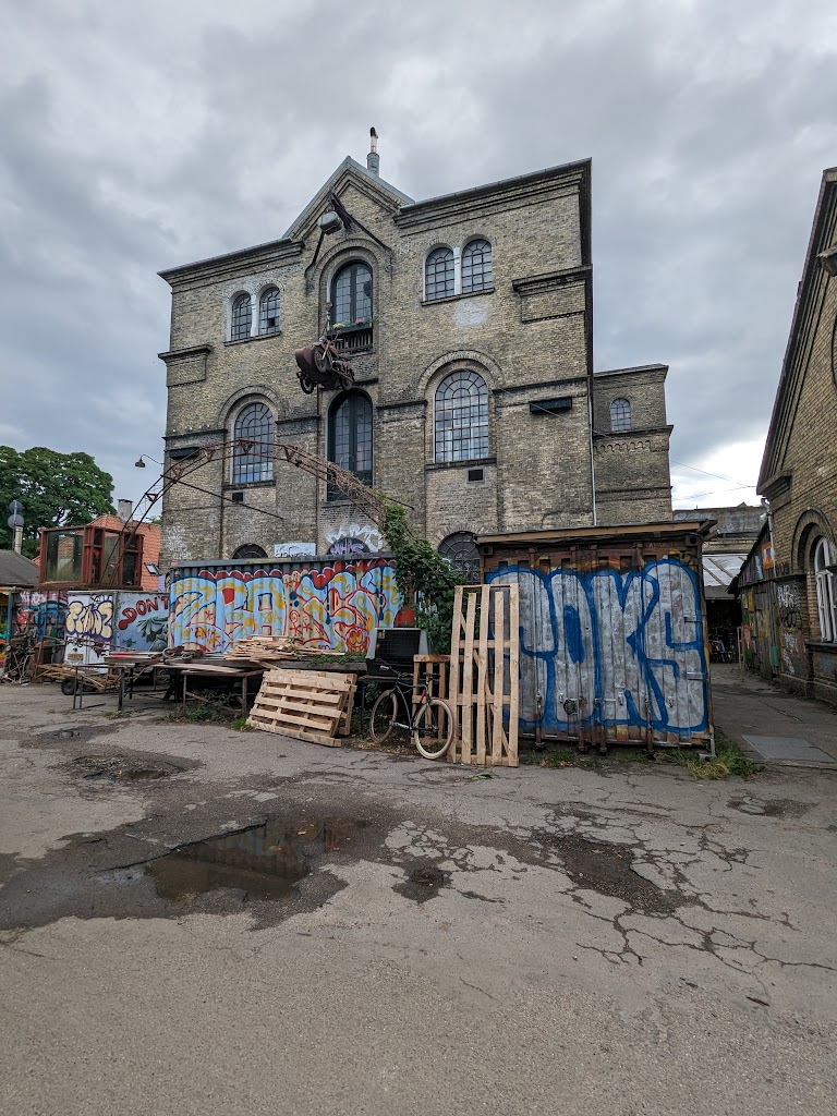 christiania-art-gallery-9.jpeg
