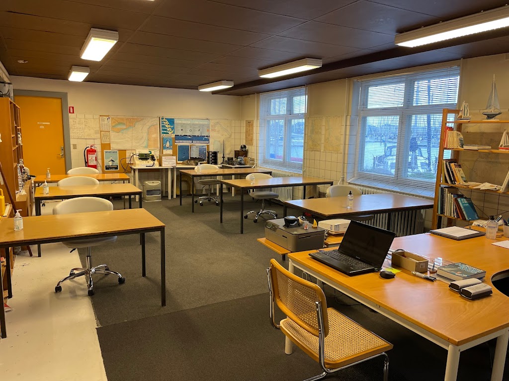 copenhagens-sailing-school-ltd-6.jpeg