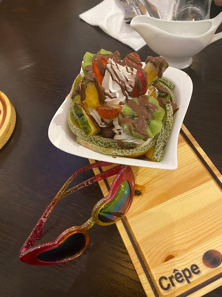 crepe-cafe-18.jpeg
