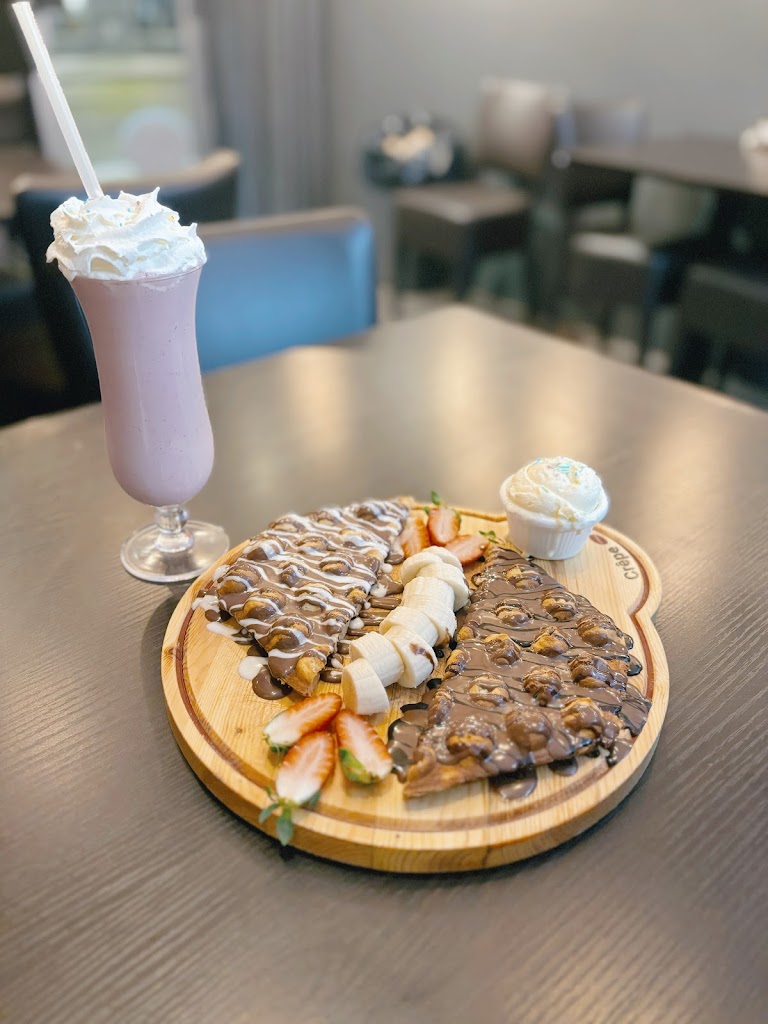 crepe-cafe-7.jpeg
