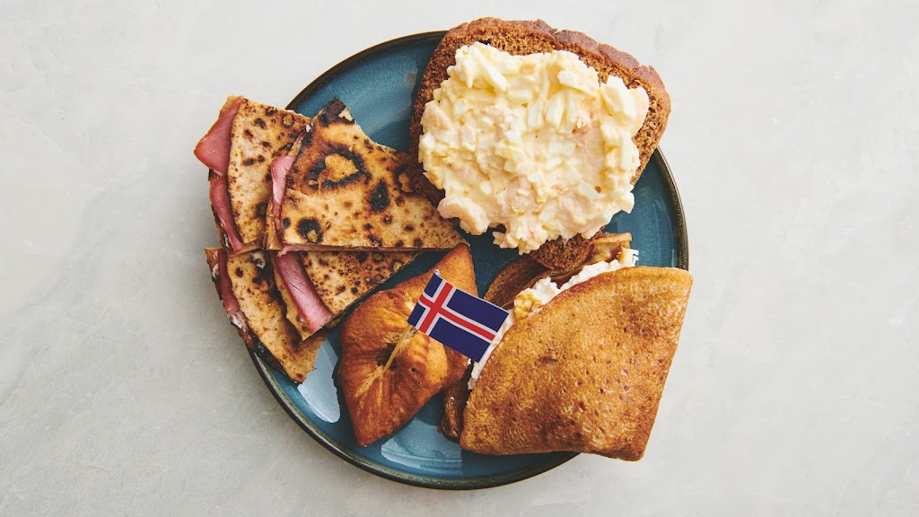 gudruns-goodies-icelandic-cafe-coffee-bar-8.jpeg
