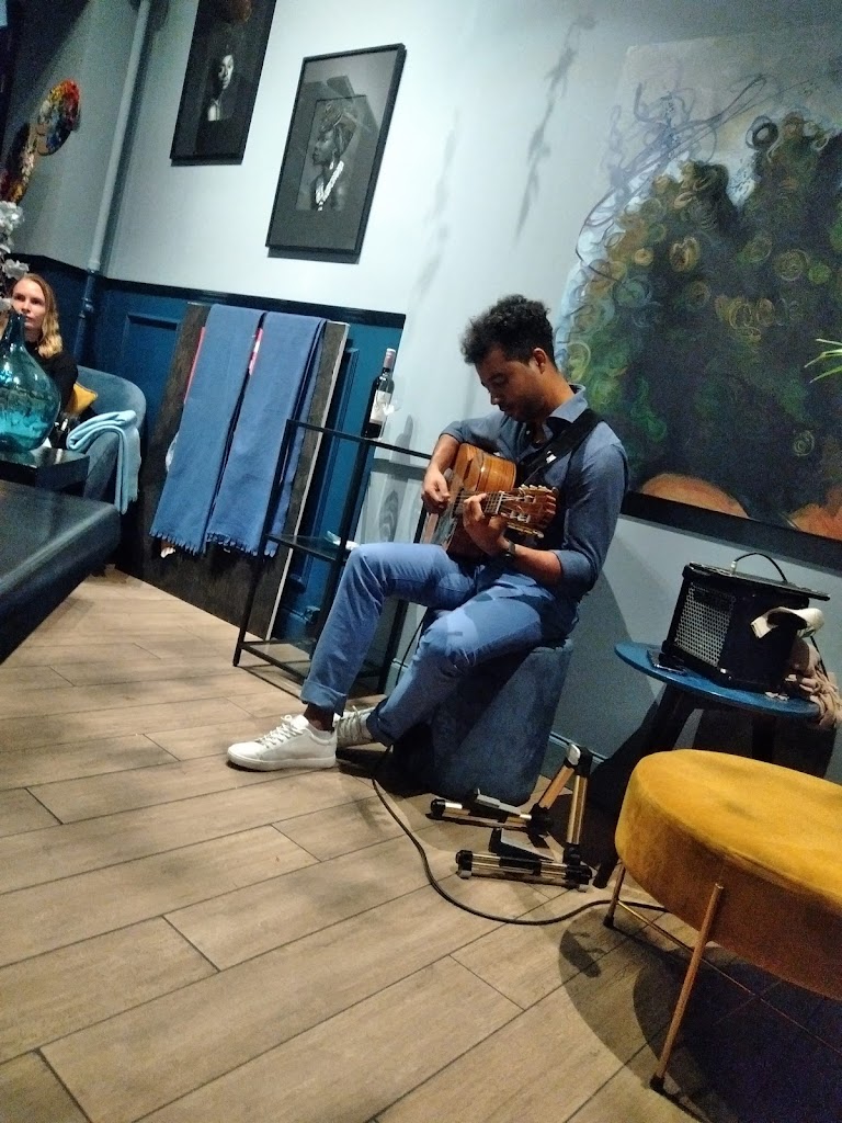 havana-blue-9.jpeg
