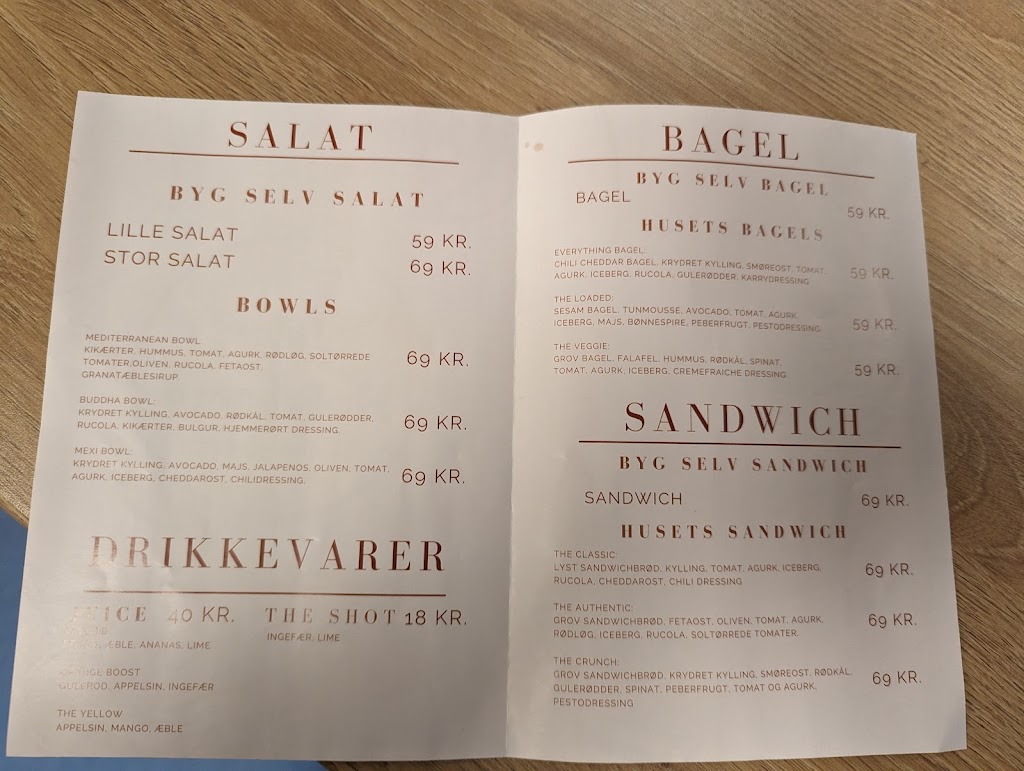 holmens-salat-bagel-7.jpeg
