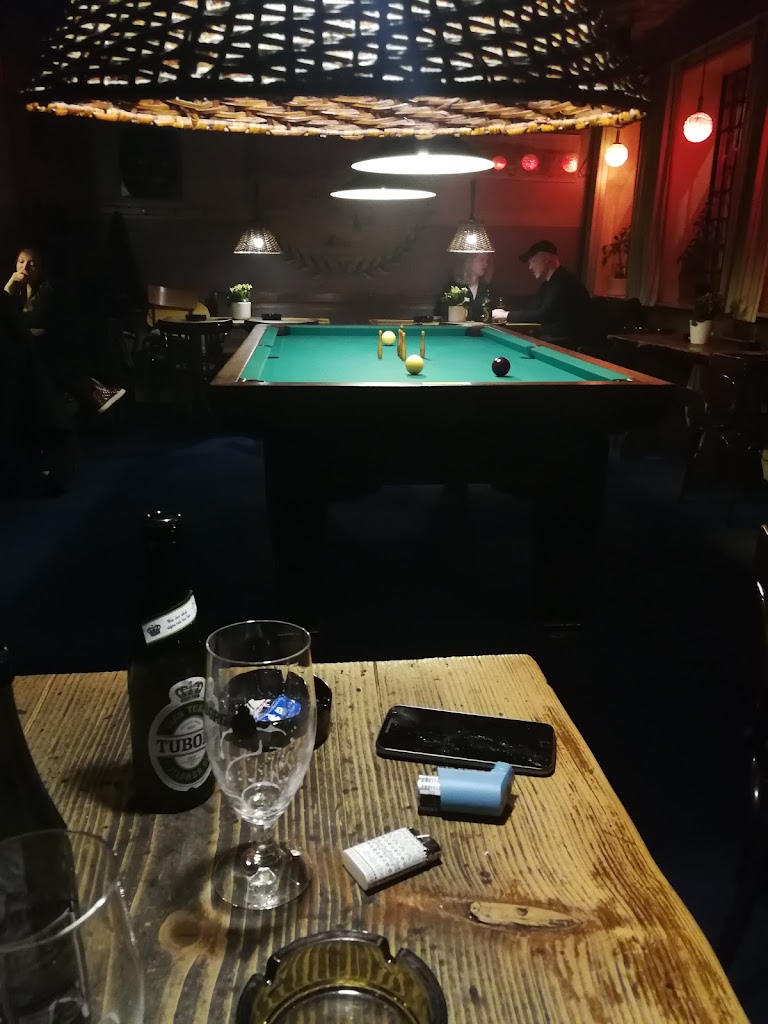 kafe-falken-2.jpeg