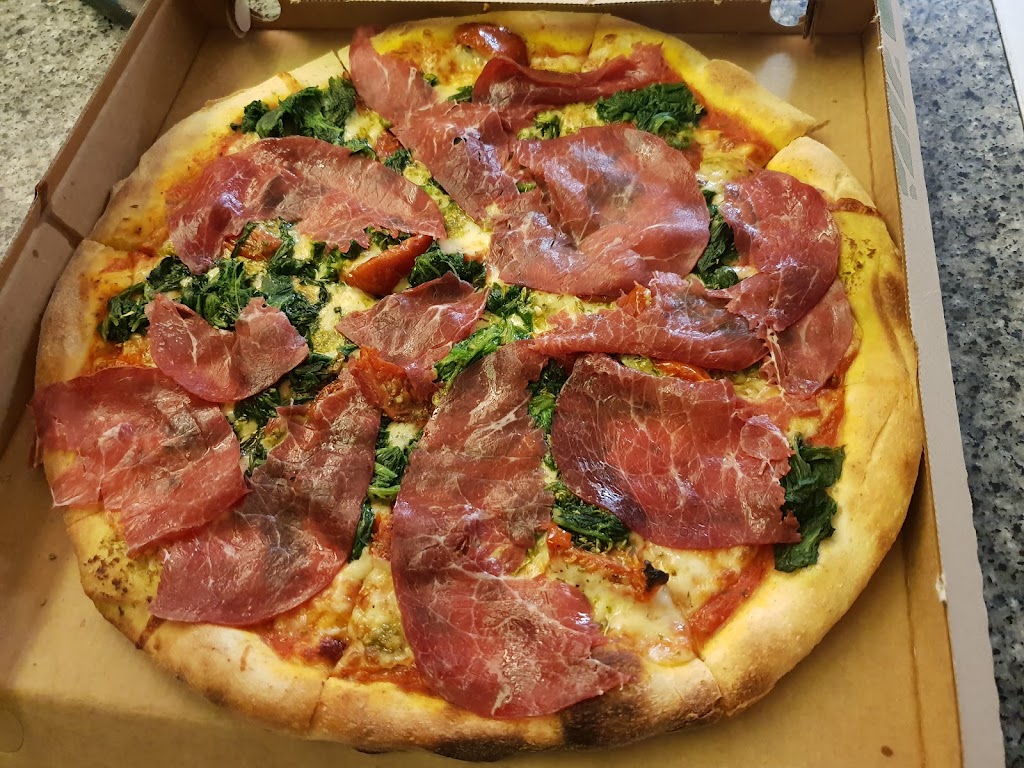 la-stella-pizza-og-grill-1.jpeg